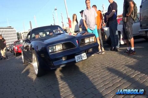 Video: Muscle Cars in Finland. The Helsinki Cruising Night 