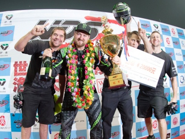 September A Worldwide Whirlwind Month For Gittin and RTR Crew