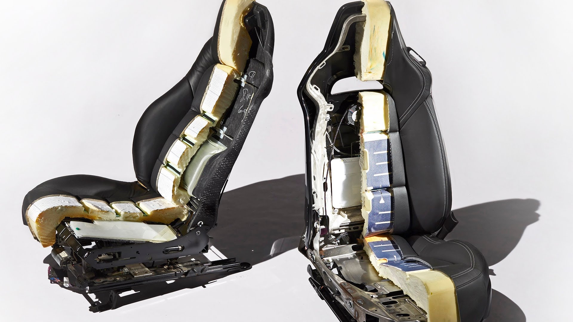 Video: C7 and C6 Seats Compared