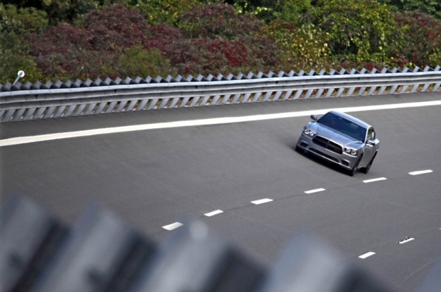charger-pursuit-2