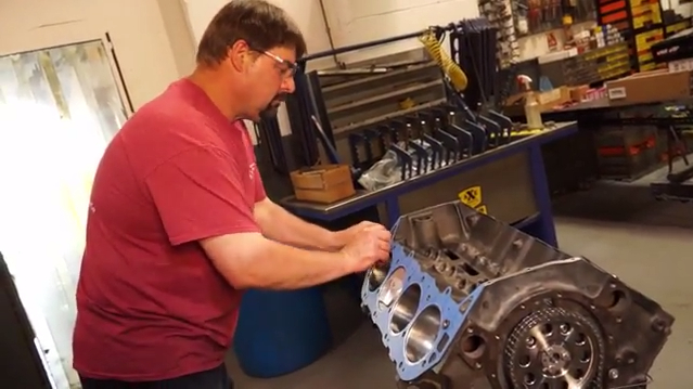 Malibu Monday: Assembling the Chevy Big Block