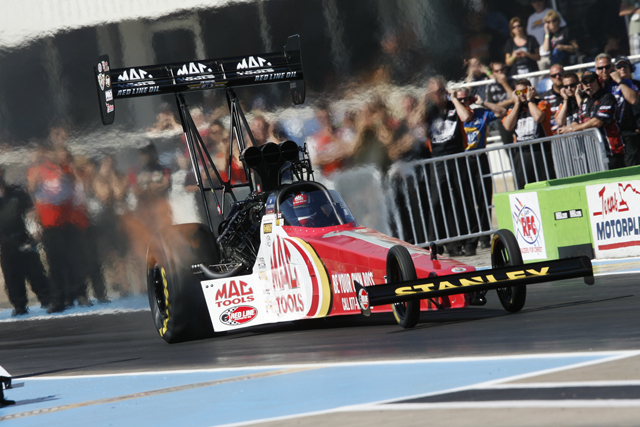 Kalitta Motorsports And Mac Tools Sign Multi-Year Extension