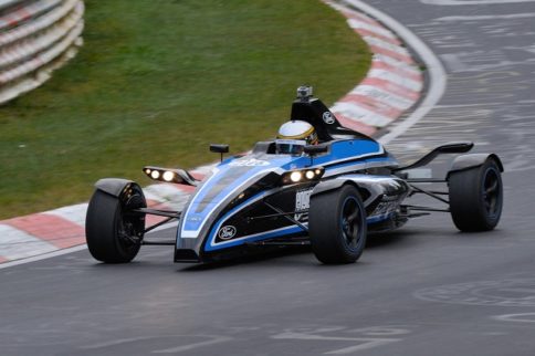 Video: 1.0 Liter EcoBoost Formula Ford Returns To Nurburgring