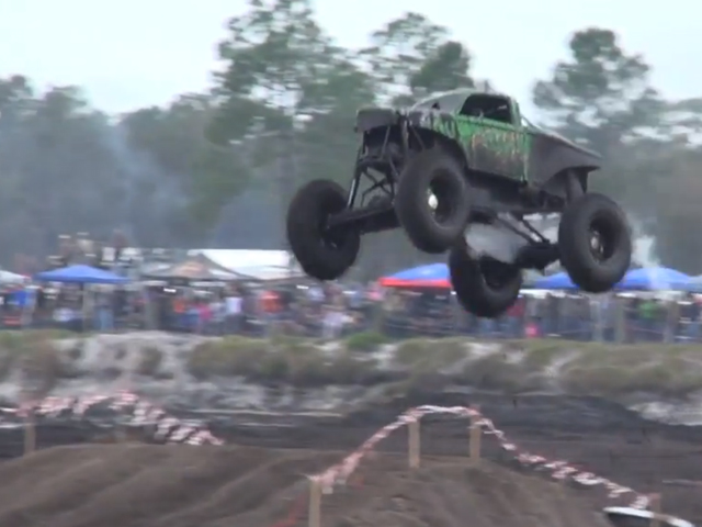 VIDEO: Best Of Hog Waller Mug Bog 2013!