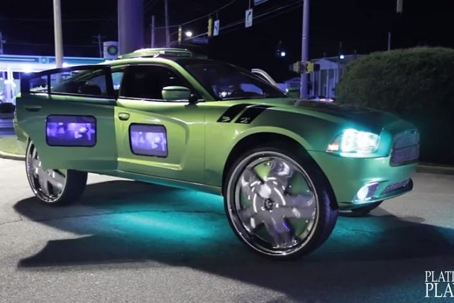Video: This Ridiculous Donk Rolls On 32-Inch Wheels