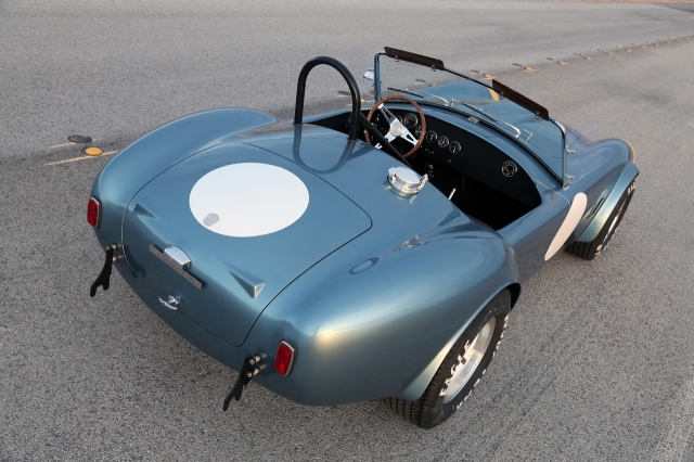 010-50th-anniversary-fia-shelby-cobra-1