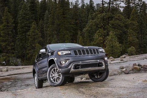 VIDEO: The 2014 Jeep Grand Cherokee Passed The "Moose" Test