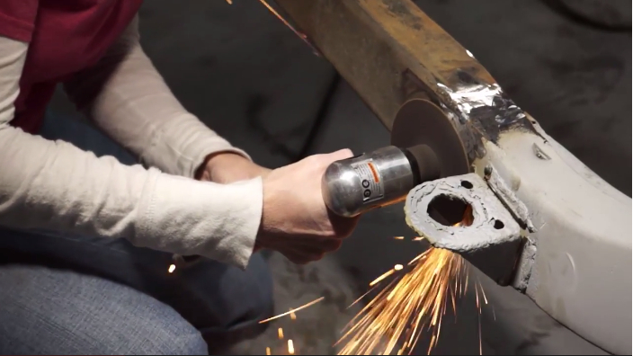 Malibu Monday: Replacing Shotty Body Mounts 