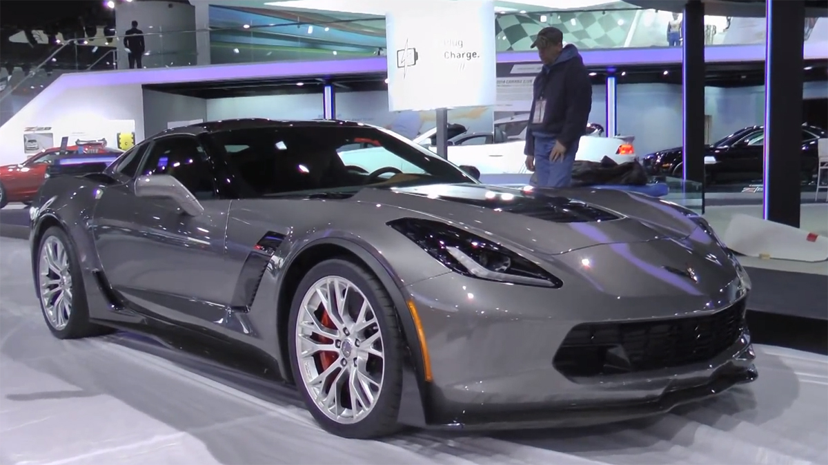 Video: 2015 C7 Z06 Idling 'Round NAIAS