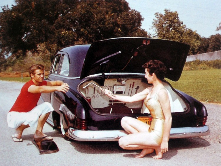 Kustom Age: Larry Watson's Humble Beginnings And Tenacity To Paint