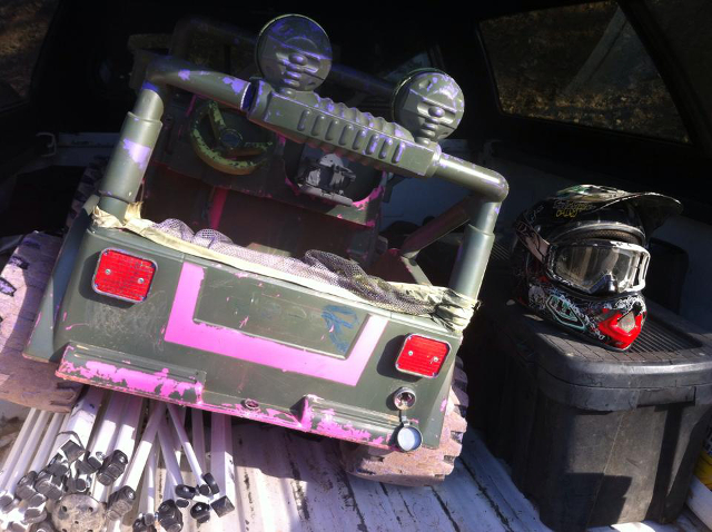VIDEO: Busted Knuckle Takes Superlift Extreme Barbie Jeep Racing Win