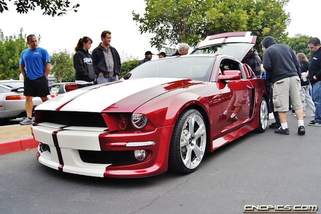 Reverse Evolution: See a Lambo Transform into a Mustang