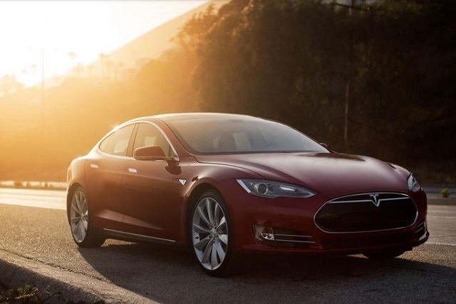 tesla-model-s-china