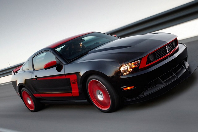 Video: 444 Horsepower BOSS 302 Mustang VS. A Go-Kart