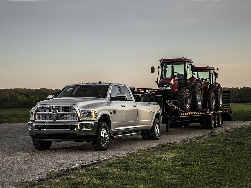 B&W Trailer Hitches Introduces '13-14 RAM Gooseneck Hitch.