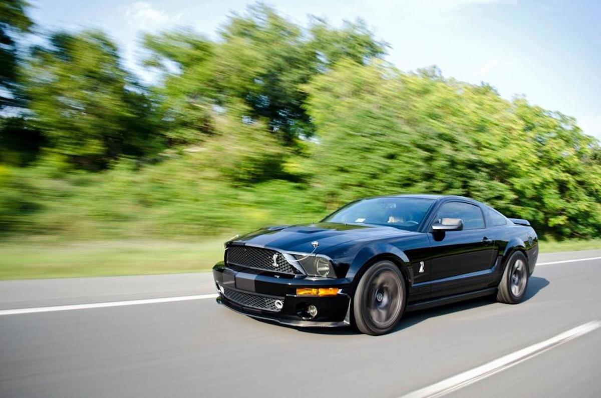Video: Introducing The Neighbor To A Modded GT500