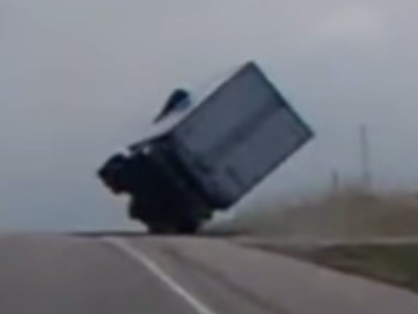 Video: Credit Where Credit Is Due, Semi Truck Driver Saves His Load!