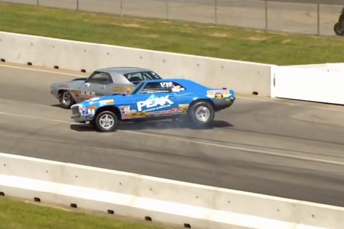 Video: Crazy 360 Degree Spin On The Drag Strip!