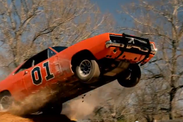 Video: AutoTrader Helps Duke Boys Replace General Lee During Pursuit