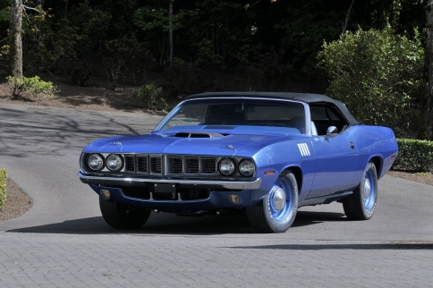 Video: Numbers Matching 4-Speed Hemi 'Cuda Rakes In 3.78 Million