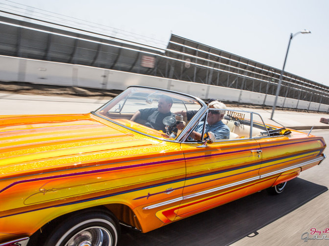 Jay Leno's Garage: NBC Funny Man Takes a Look At Lowriding