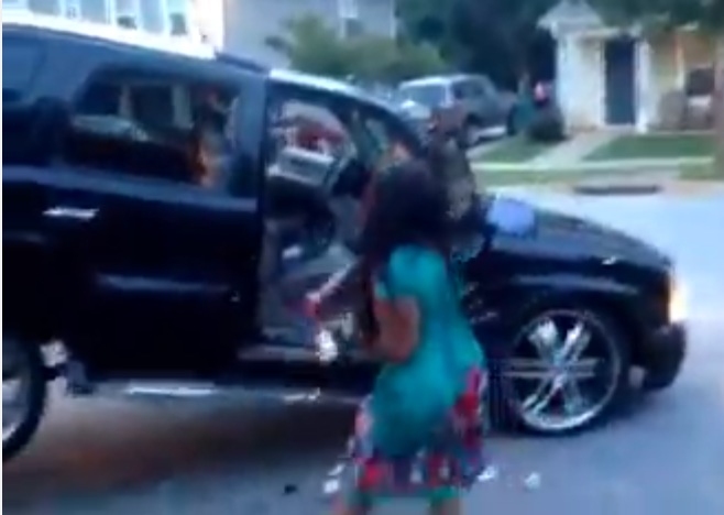 Video: Escalade Gets Repossessed, Driver Trashes It