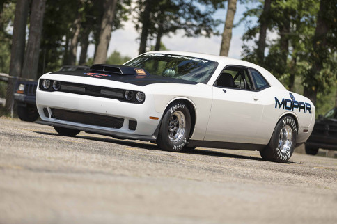 The Drag Pak Is Back! Mopar Previews 2015 Race Car At U.S. Nationals