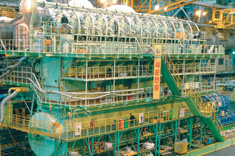 Dynamic Diesels: Inside The World's Largest Engine