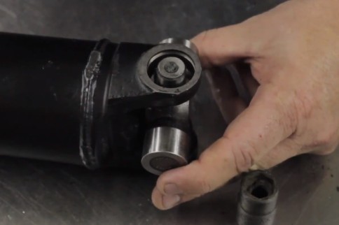 Video: Driveline University - Driveshafts & U-Joints