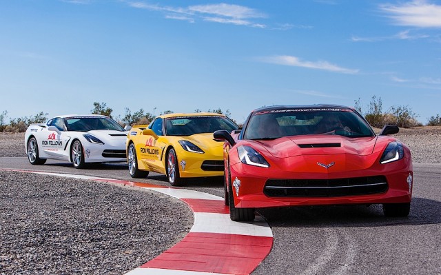 2014-chevrolet-corvette-stingray-at-ron-fellows-performance-driving-school_100461624_h