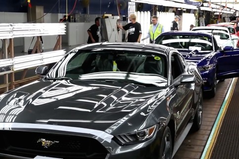 Video: 2015 Mustang On The Flat Rock Assembly Line