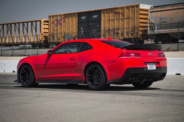 Z28v1LE_02
