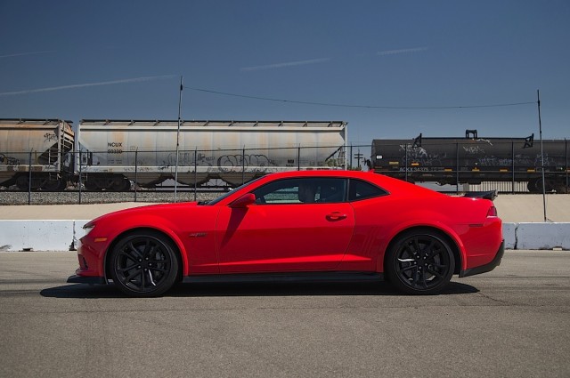 Z28v1LE_05