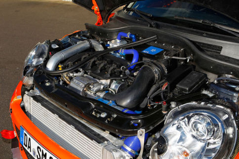 Video: 290 hp Tuned Mini JCW GTS Matches Pagani Zonda S Ring Time