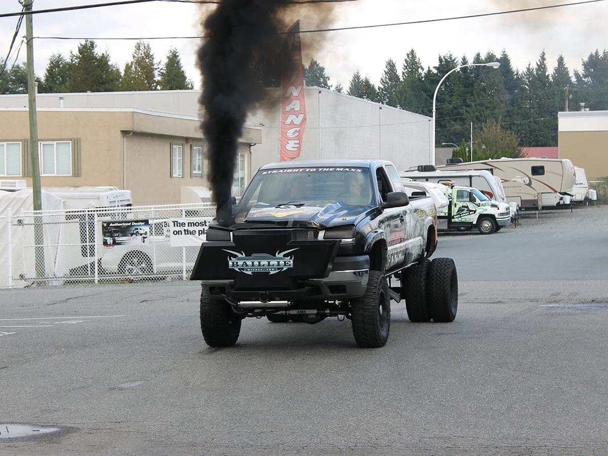 Video: Up And Running, Straight To The Maxx Hits The Dyno And Track!