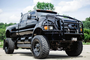 eBay Find: Big Bad Mamma Jamma 2005 Ford F-650 With C7 Caterpillar 