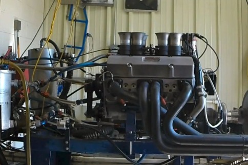 Video: Stock-block Chevy Indy Car Engine Revives Glorious Memories