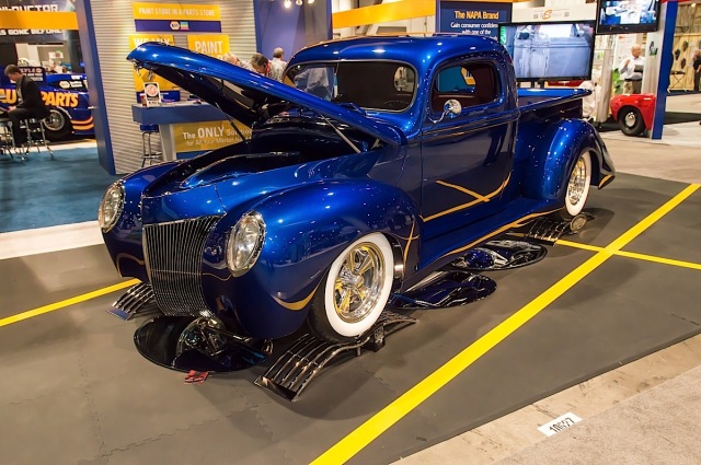 40-Ford-100
