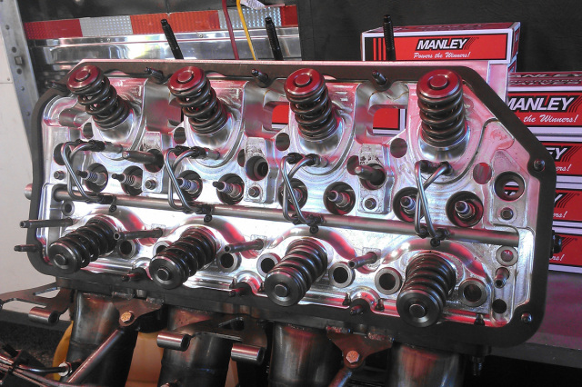 Manley's NexTek springs are used extensively in Alcohol Funny Car applications.