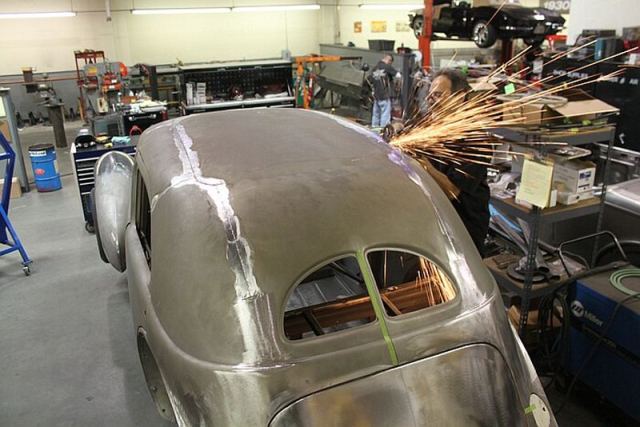1937 Cord LS1 rear