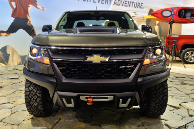 06-chevrolet-colorado-zr2-concept-la-1