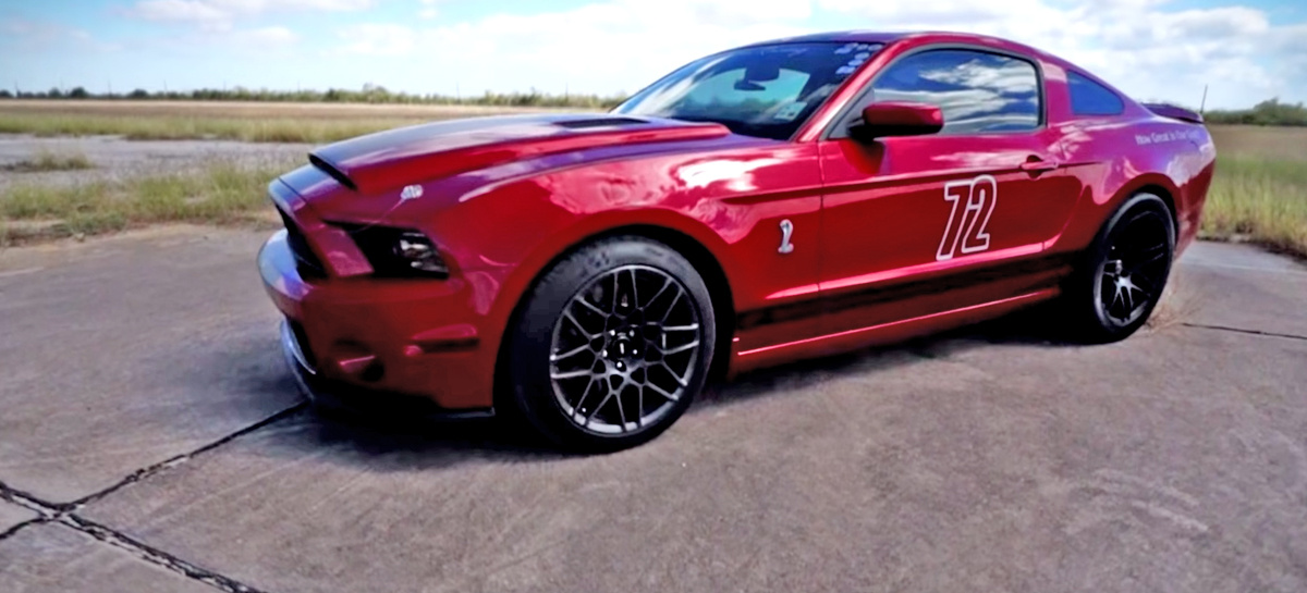 Video: How a 1,000+ HP Mustang GT500 Ran 217 MPH at the Texas Mile