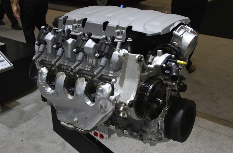 SEMA 2014: Chevy Performance Highlights the Gen V LT1 Crate Engine