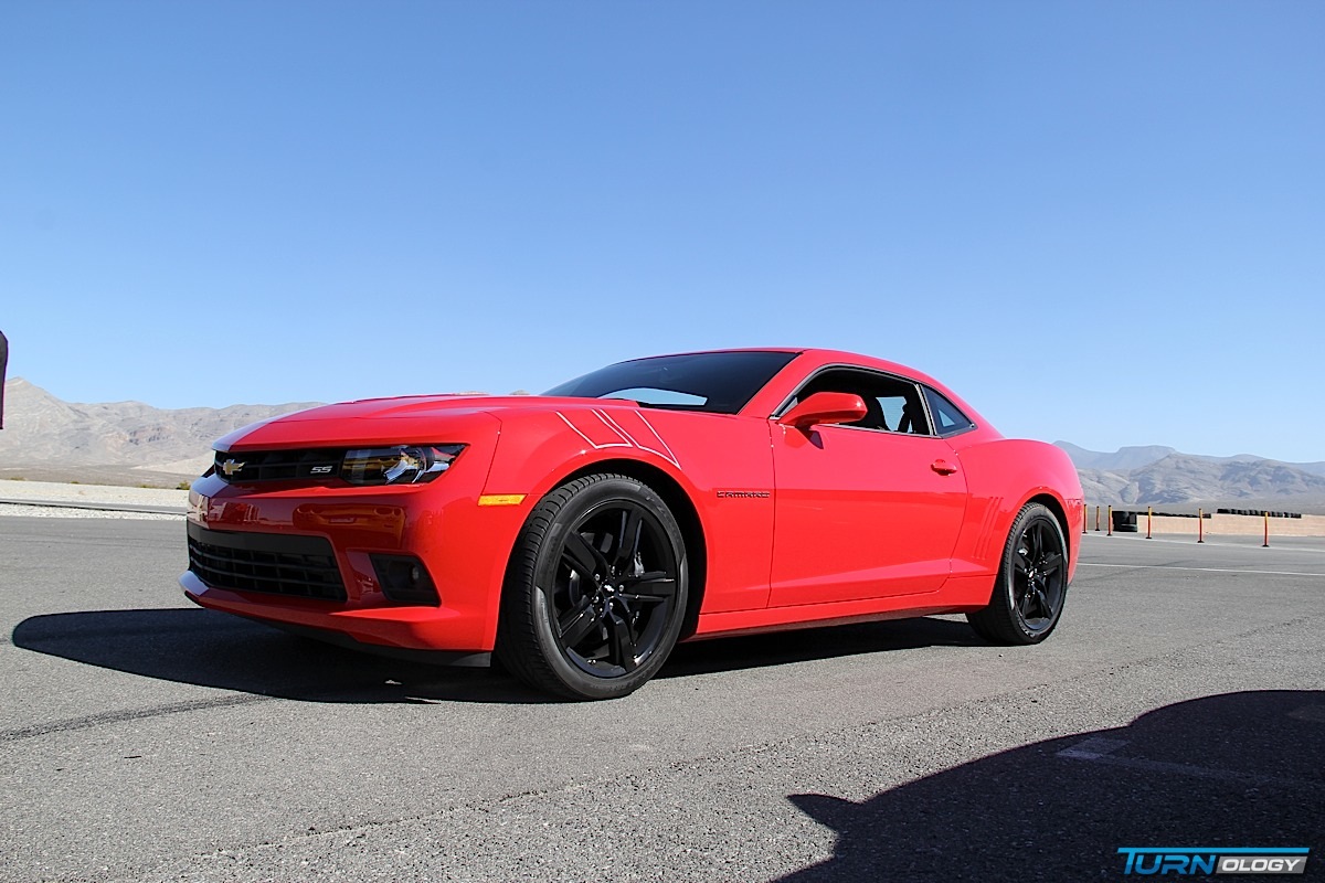 Video: Chevrolet Debuts 3 Track-Ready Camaros at Spring Mountain