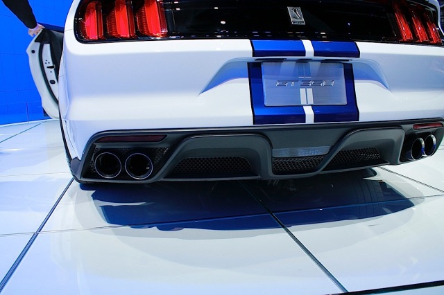 GT350-026