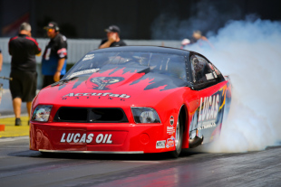 John Mihovetz Rips Off String Of 6.00 Passes, Resets Modular Record