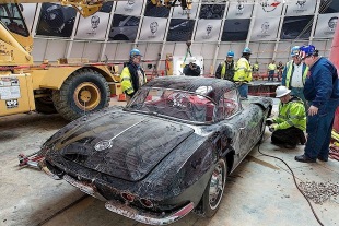 The National Corvette Museum: The Sinkhole & The Famous Eight