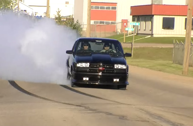 Video: A Wicked Twin Turbo S10 Shows Us A Proper Burnout