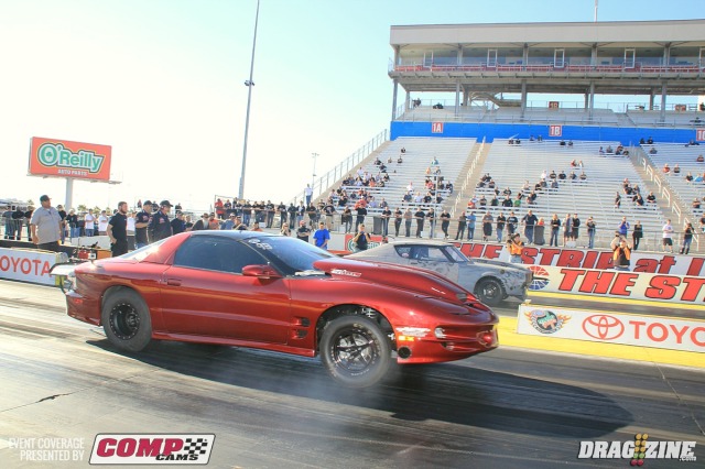 Brian Manski (near lane) paired up with Team Wolfpack's Brandon McBride making for an interesting match. Manski landed eleventh with a 8.03 at 179 while McBride put his home built 74 Skyline in sixth with a 7.09 at 203 MPH.