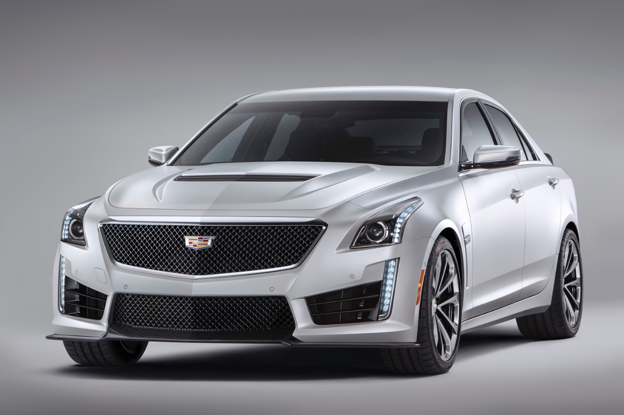 Video: Hot Rod 2016 Caddy CTS-V Lights 'Em Up